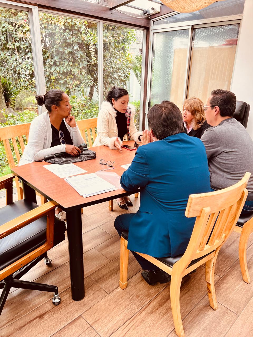 Familia Espinoza recibe su nuevo hogar en Ciudad Karolina